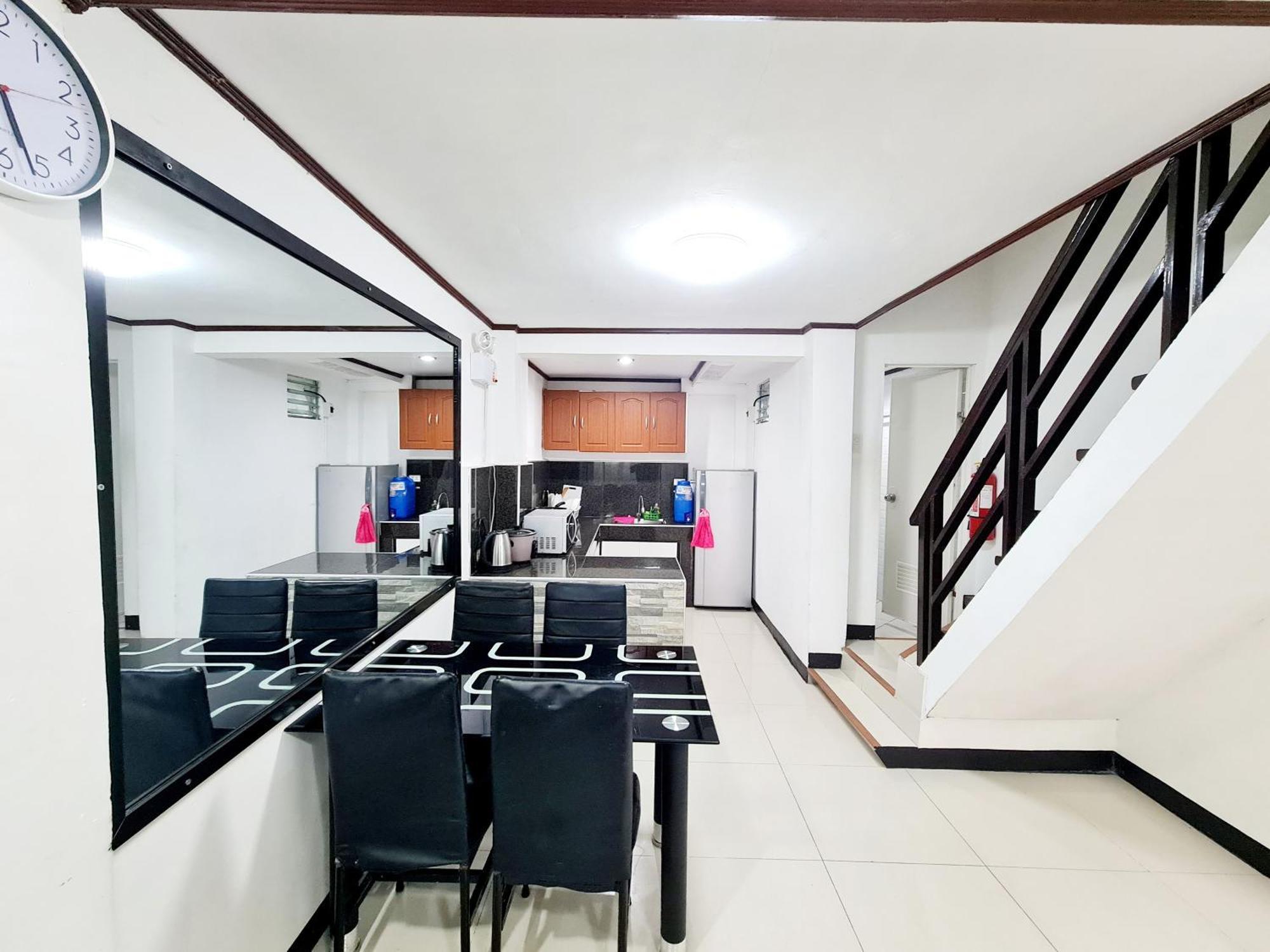 Calapan City Fully Furnished House Transient Near Xentromall L39 Bagian luar foto