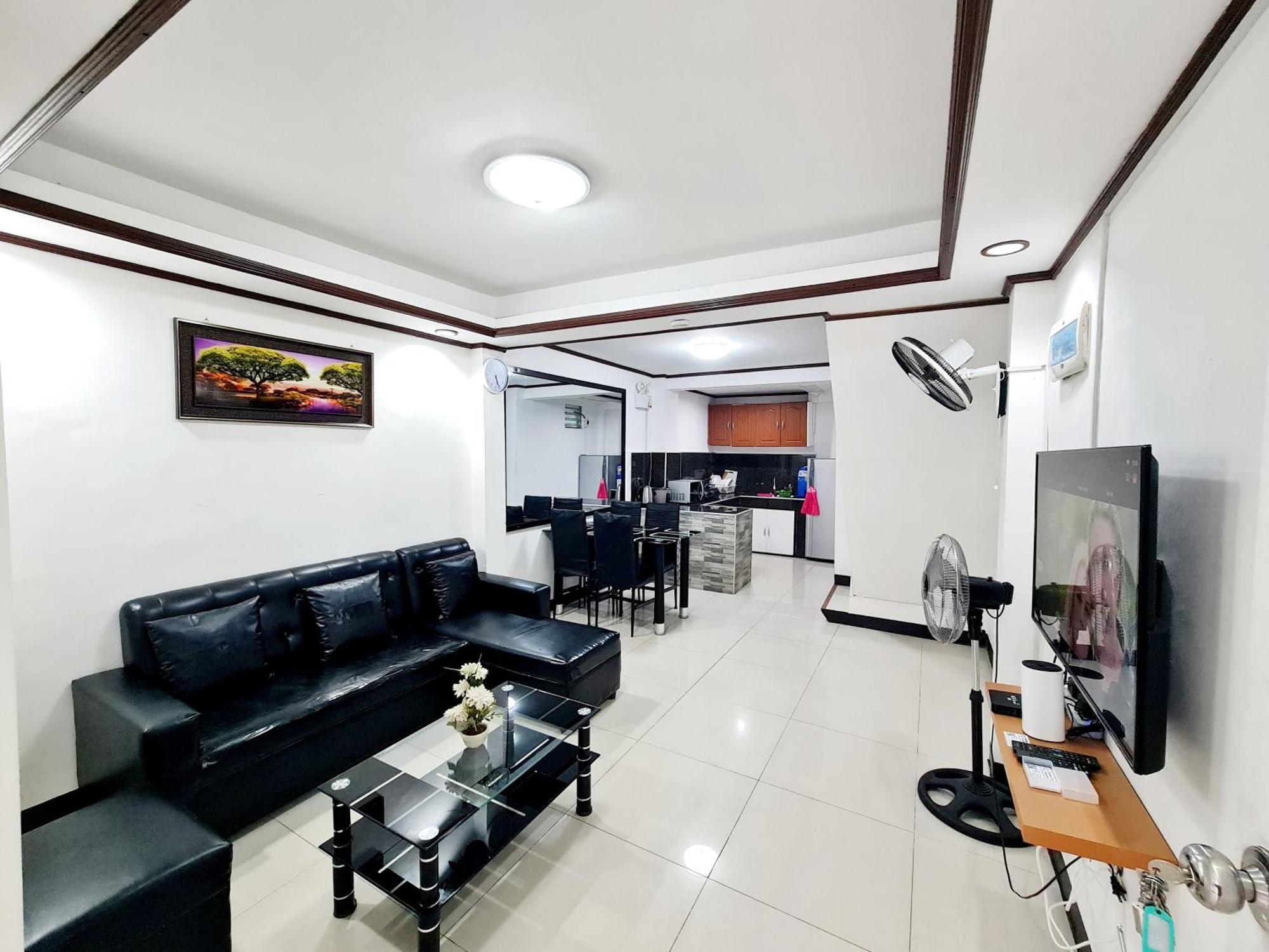 Calapan City Fully Furnished House Transient Near Xentromall L39 Bagian luar foto